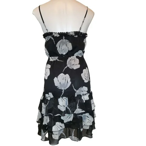 ❤️ 4/$20 Old Navy dress Women's XS Black gray flower Adjustable spaghetti straps - Picture 11 of 13